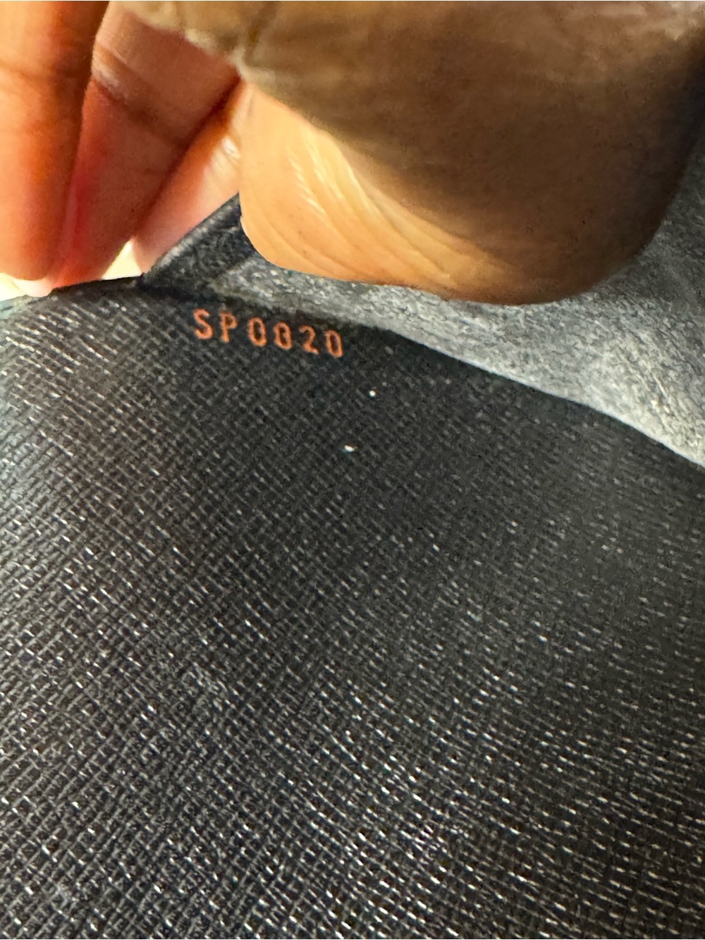 Louis Vuitton Vintage Black Epi Leather PM Agenda Planner - Picture 7 of 7